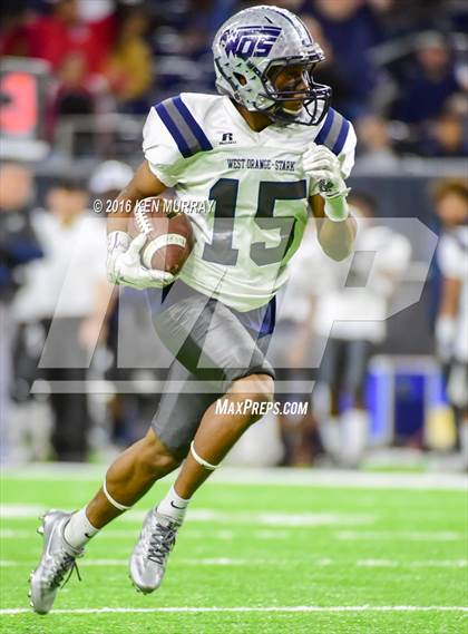 Thumbnail 1 in West Orange-Stark vs Navarro (UIL 4A Divison 2 Semifinal) photogallery.