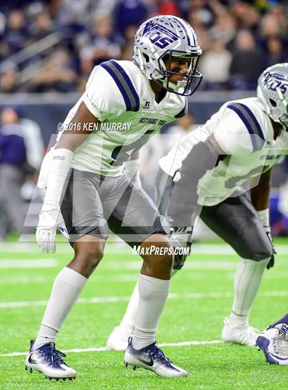 Thumbnail 2 in West Orange-Stark vs Navarro (UIL 4A Divison 2 Semifinal) photogallery.