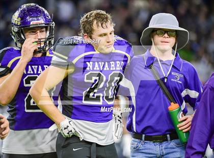 Thumbnail 3 in West Orange-Stark vs Navarro (UIL 4A Divison 2 Semifinal) photogallery.