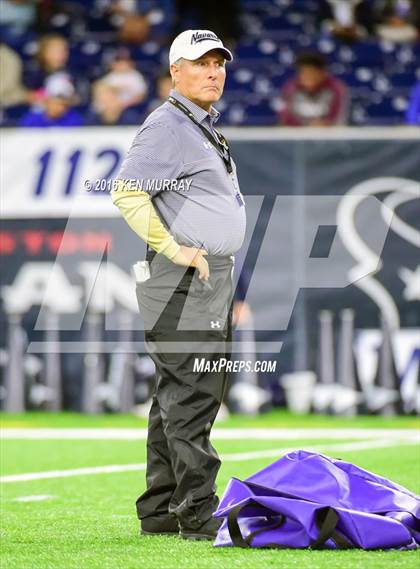 Thumbnail 1 in West Orange-Stark vs Navarro (UIL 4A Divison 2 Semifinal) photogallery.