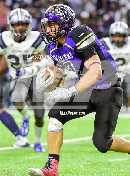 Thumbnail 1 in West Orange-Stark vs Navarro (UIL 4A Divison 2 Semifinal) photogallery.