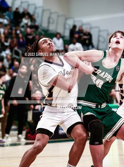 Thumbnail 2 in Valencia vs St. Bonaventure (CIF SS Division 4AA Championship) photogallery.