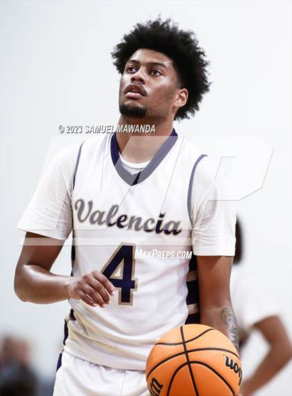 Thumbnail 1 in Valencia vs St. Bonaventure (CIF SS Division 4AA Championship) photogallery.
