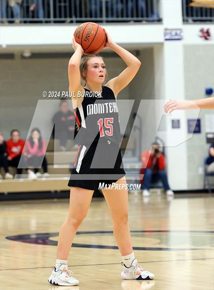 Thumbnail 3 in Moniteau vs Redbank Valley (District 9 2A Final) photogallery.