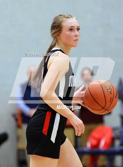 Thumbnail 2 in Moniteau vs Redbank Valley (District 9 2A Final) photogallery.