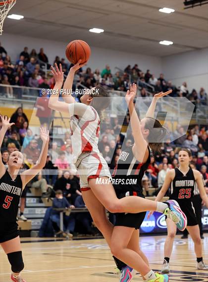 Thumbnail 2 in Moniteau vs Redbank Valley (District 9 2A Final) photogallery.