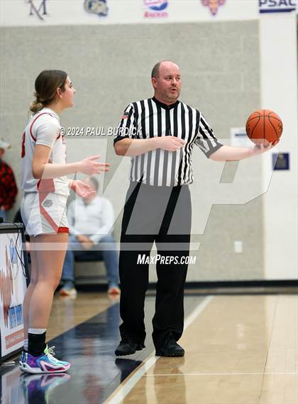 Thumbnail 3 in Moniteau vs Redbank Valley (District 9 2A Final) photogallery.