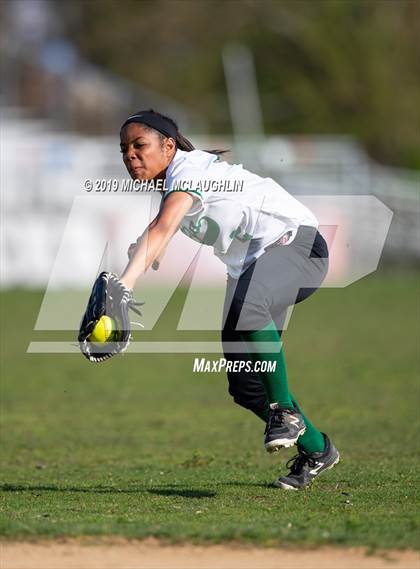 Thumbnail 2 in Carle Place vs East Rockaway (NYSPHSAA Section 8 Class B Semifinal) photogallery.