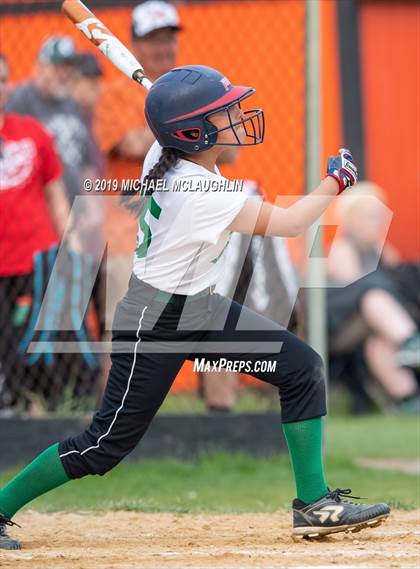 Thumbnail 3 in Carle Place vs East Rockaway (NYSPHSAA Section 8 Class B Semifinal) photogallery.