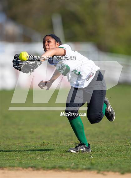 Thumbnail 1 in Carle Place vs East Rockaway (NYSPHSAA Section 8 Class B Semifinal) photogallery.