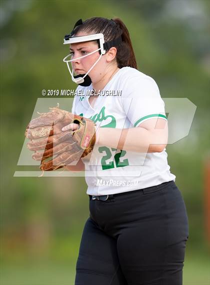 Thumbnail 2 in Carle Place vs East Rockaway (NYSPHSAA Section 8 Class B Semifinal) photogallery.