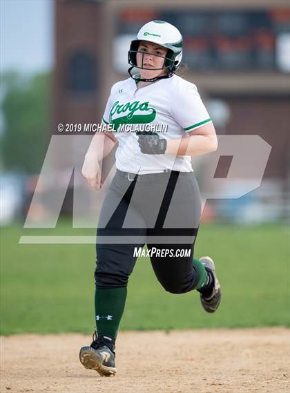 Thumbnail 2 in Carle Place vs East Rockaway (NYSPHSAA Section 8 Class B Semifinal) photogallery.