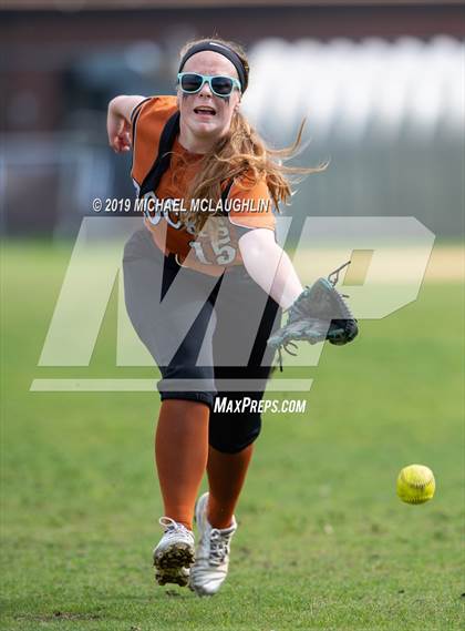 Thumbnail 2 in Carle Place vs East Rockaway (NYSPHSAA Section 8 Class B Semifinal) photogallery.