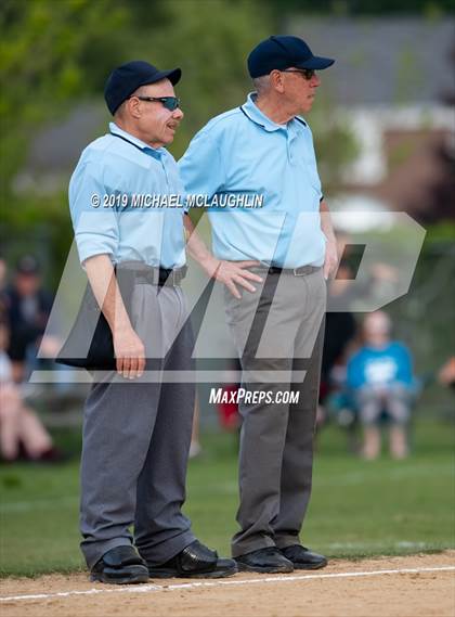Thumbnail 1 in Carle Place vs East Rockaway (NYSPHSAA Section 8 Class B Semifinal) photogallery.