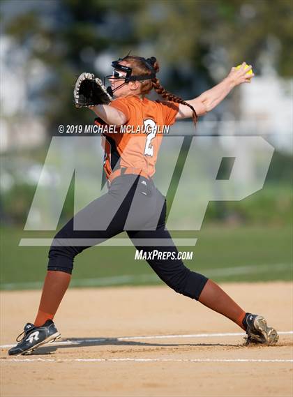 Thumbnail 1 in Carle Place vs East Rockaway (NYSPHSAA Section 8 Class B Semifinal) photogallery.