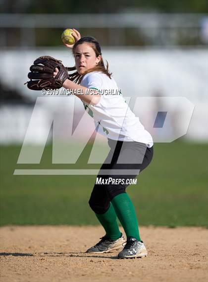 Thumbnail 1 in Carle Place vs East Rockaway (NYSPHSAA Section 8 Class B Semifinal) photogallery.