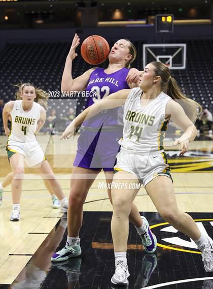 Thumbnail 2 in Rock Bridge vs Park Hill South (Norm Stewart Classic) photogallery.