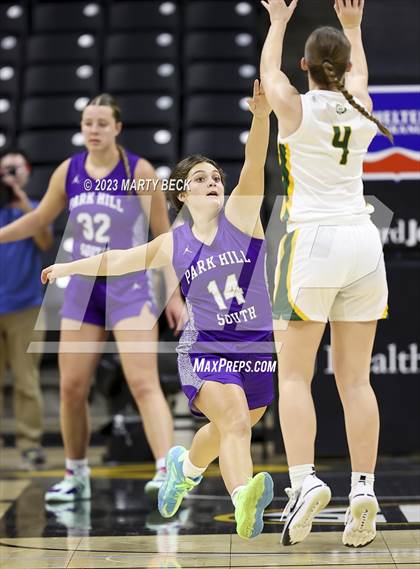 Thumbnail 3 in Rock Bridge vs Park Hill South (Norm Stewart Classic) photogallery.