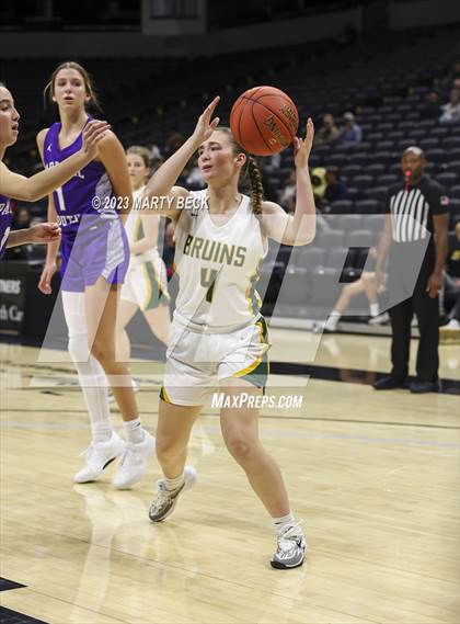 Thumbnail 3 in Rock Bridge vs Park Hill South (Norm Stewart Classic) photogallery.