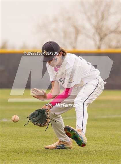 Thumbnail 2 in Tanque Verde @ Pusch Ridge Christian Academy photogallery.