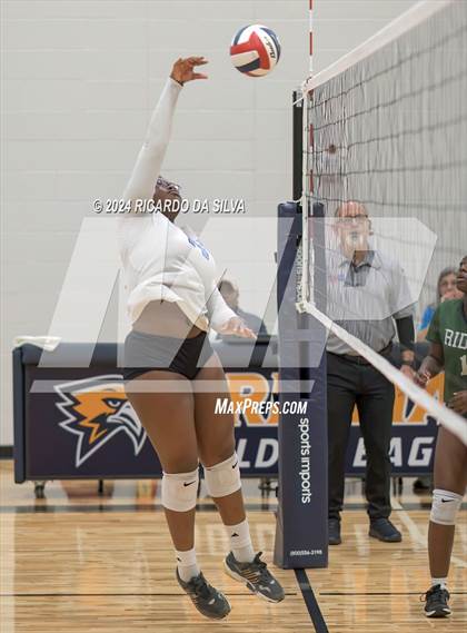 Thumbnail 1 in Cypress Ridge vs Paetow (Katy ISD Subvarsity Tournament) photogallery.
