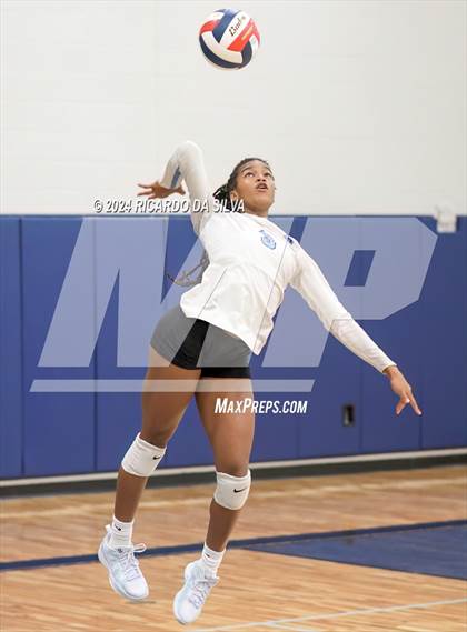 Thumbnail 2 in Cypress Ridge vs Paetow (Katy ISD Subvarsity Tournament) photogallery.