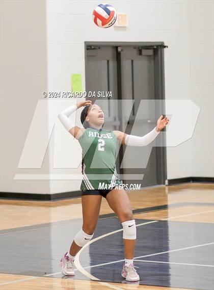 Thumbnail 3 in Cypress Ridge vs Paetow (Katy ISD Subvarsity Tournament) photogallery.