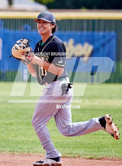 Thumbnail 3 in Kennedy vs Vanden (Christian Bros. Tournament) photogallery.