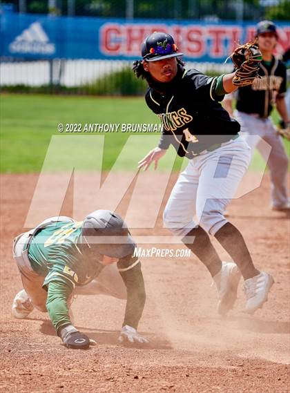 Thumbnail 3 in Kennedy vs Vanden (Christian Bros. Tournament) photogallery.
