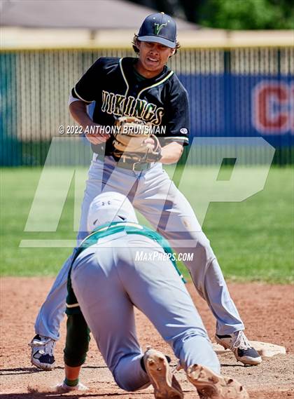 Thumbnail 1 in Kennedy vs Vanden (Christian Bros. Tournament) photogallery.