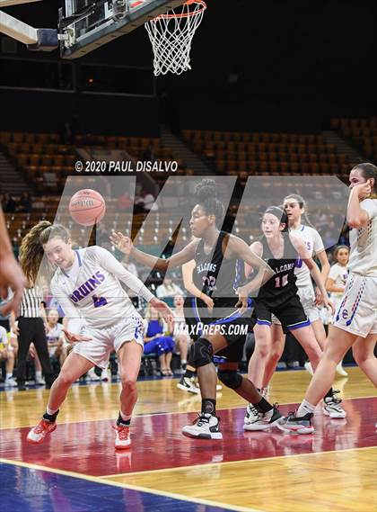 Thumbnail 3 in Highlands Ranch vs. Cherry Creek (CHSAA 5A Final Four) photogallery.