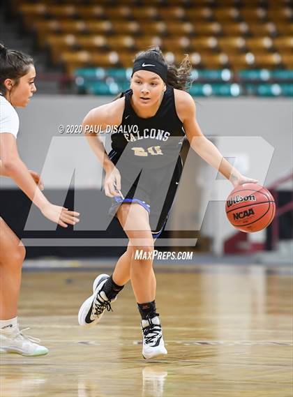 Thumbnail 1 in Highlands Ranch vs. Cherry Creek (CHSAA 5A Final Four) photogallery.