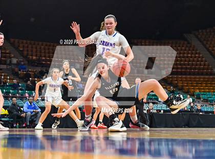 Thumbnail 1 in Highlands Ranch vs. Cherry Creek (CHSAA 5A Final Four) photogallery.