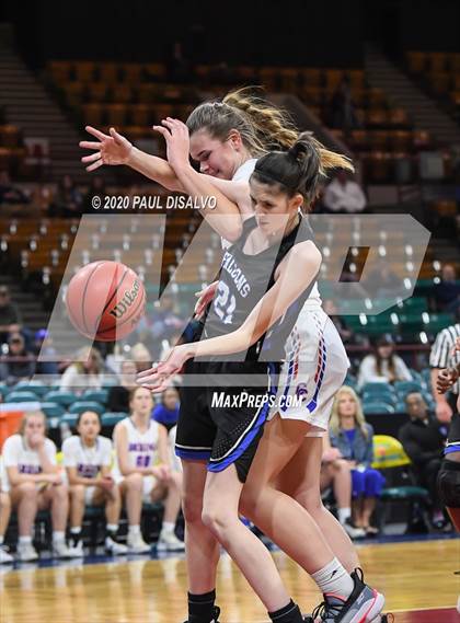 Thumbnail 1 in Highlands Ranch vs. Cherry Creek (CHSAA 5A Final Four) photogallery.