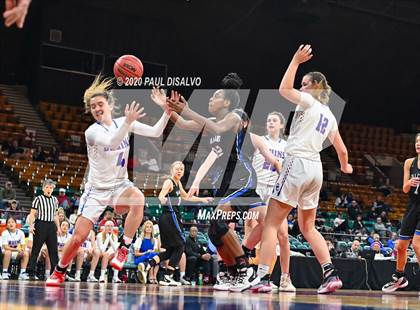 Thumbnail 1 in Highlands Ranch vs. Cherry Creek (CHSAA 5A Final Four) photogallery.