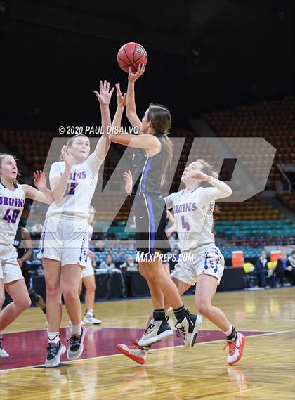 Thumbnail 2 in Highlands Ranch vs. Cherry Creek (CHSAA 5A Final Four) photogallery.