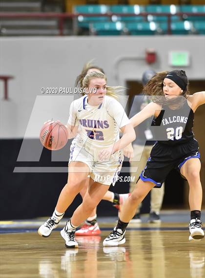 Thumbnail 1 in Highlands Ranch vs. Cherry Creek (CHSAA 5A Final Four) photogallery.