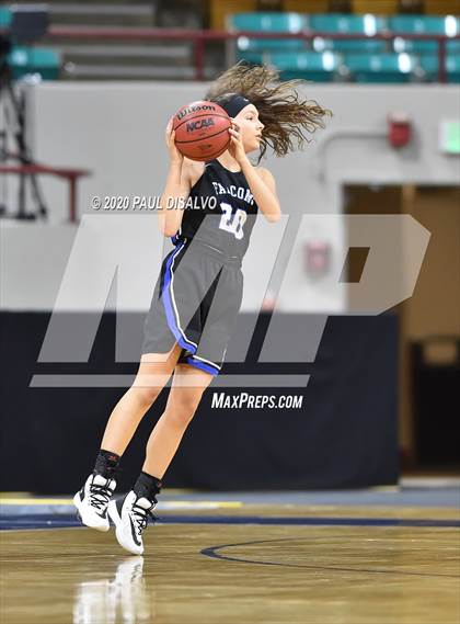 Thumbnail 1 in Highlands Ranch vs. Cherry Creek (CHSAA 5A Final Four) photogallery.