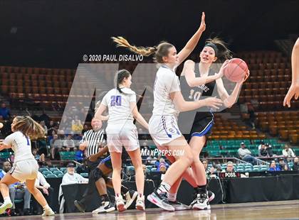 Thumbnail 1 in Highlands Ranch vs. Cherry Creek (CHSAA 5A Final Four) photogallery.
