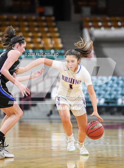 Thumbnail 3 in Highlands Ranch vs. Cherry Creek (CHSAA 5A Final Four) photogallery.
