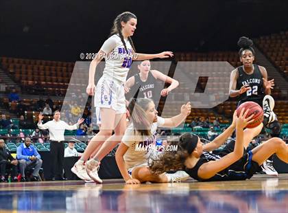Thumbnail 2 in Highlands Ranch vs. Cherry Creek (CHSAA 5A Final Four) photogallery.