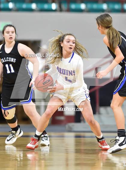 Thumbnail 3 in Highlands Ranch vs. Cherry Creek (CHSAA 5A Final Four) photogallery.