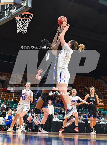 Thumbnail 1 in Highlands Ranch vs. Cherry Creek (CHSAA 5A Final Four) photogallery.