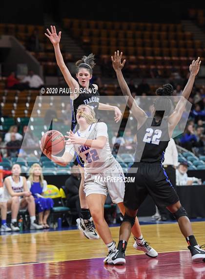 Thumbnail 2 in Highlands Ranch vs. Cherry Creek (CHSAA 5A Final Four) photogallery.