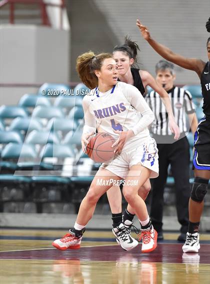 Thumbnail 1 in Highlands Ranch vs. Cherry Creek (CHSAA 5A Final Four) photogallery.