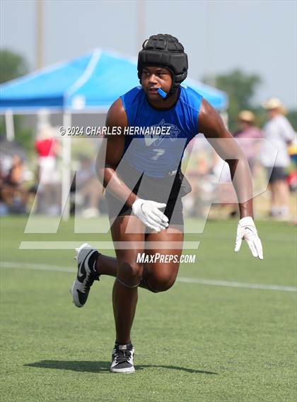 Thumbnail 3 in Somerset vs Whitney (Texas 7 on 7 State Tournament) photogallery.