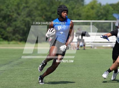 Thumbnail 2 in Somerset vs Whitney (Texas 7 on 7 State Tournament) photogallery.