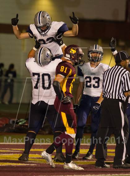 Thumbnail 3 in Saugus @ Simi Valley photogallery.