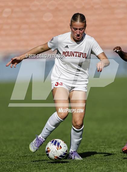 Thumbnail 2 in Bountiful vs. Olympus (UHSAA 5A Final) photogallery.