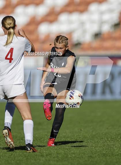 Thumbnail 1 in Bountiful vs. Olympus (UHSAA 5A Final) photogallery.